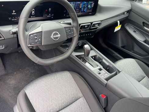 New 2026 Nissan Sentra SV FWD image 18