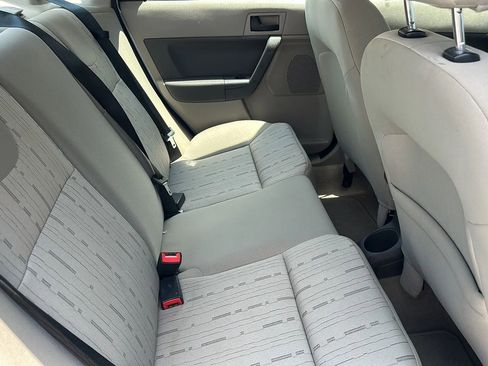 Used 2008 Ford Focus SE image 14