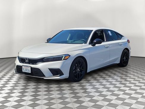 Certified 2024 Honda Civic Sport image 3