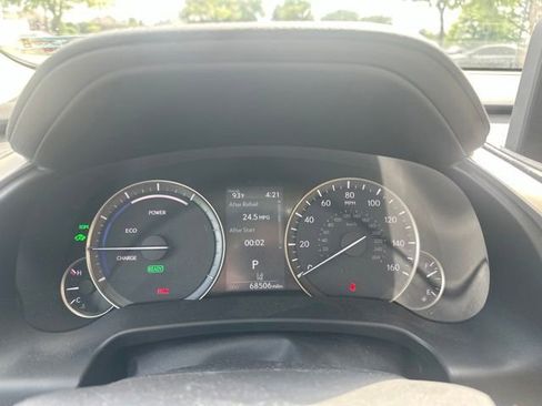 Used 2021 Lexus RX 450h AWD w/ Luxury Package image 13