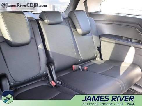 Used 2025 Honda Odyssey EX-L image 12