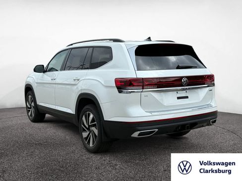 New 2026 Volkswagen Atlas SE image 3