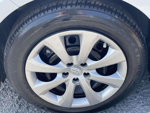 Used 2025 Toyota Corolla LE image 8