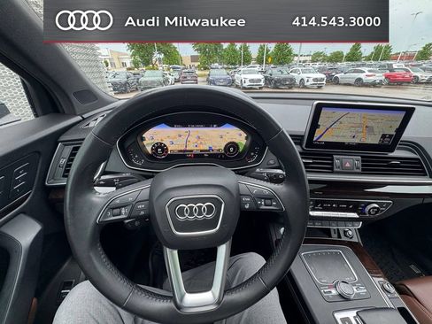 Used 2018 Audi Q5 Prestige w/ Prestige Package AWD/4WD image 14