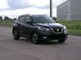 Used 2019 Nissan Kicks SR w/ SR Premium Package image 2