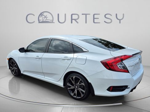 Used 2021 Honda Civic Sport image 3