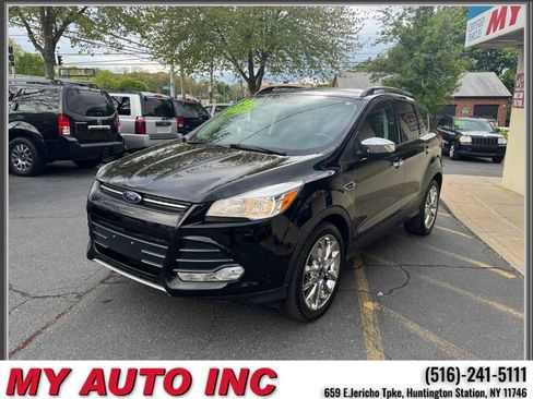 Used 2016 Ford Escape SE w/ SE Chrome Package AWD/4WD image 8