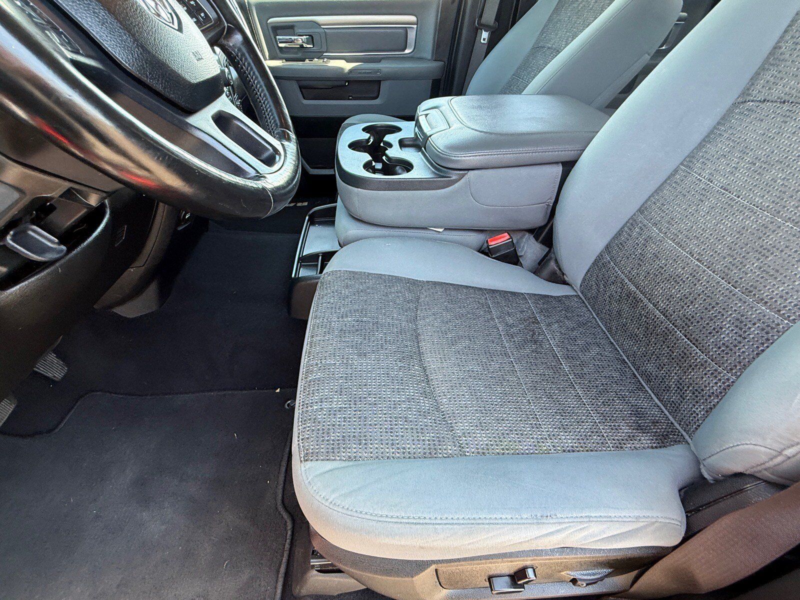 Used 2019 RAM 1500 Big Horn AWD/4WD image 13
