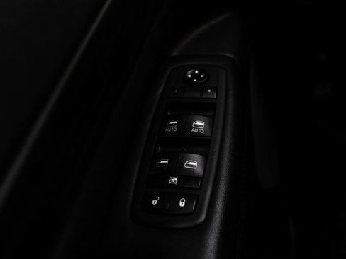 Used 2020 Jeep Grand Cherokee Altitude AWD/4WD image 26