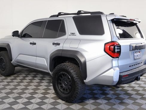 Used 2025 Toyota 4Runner TRD Off-Road Premium AWD/4WD image 6