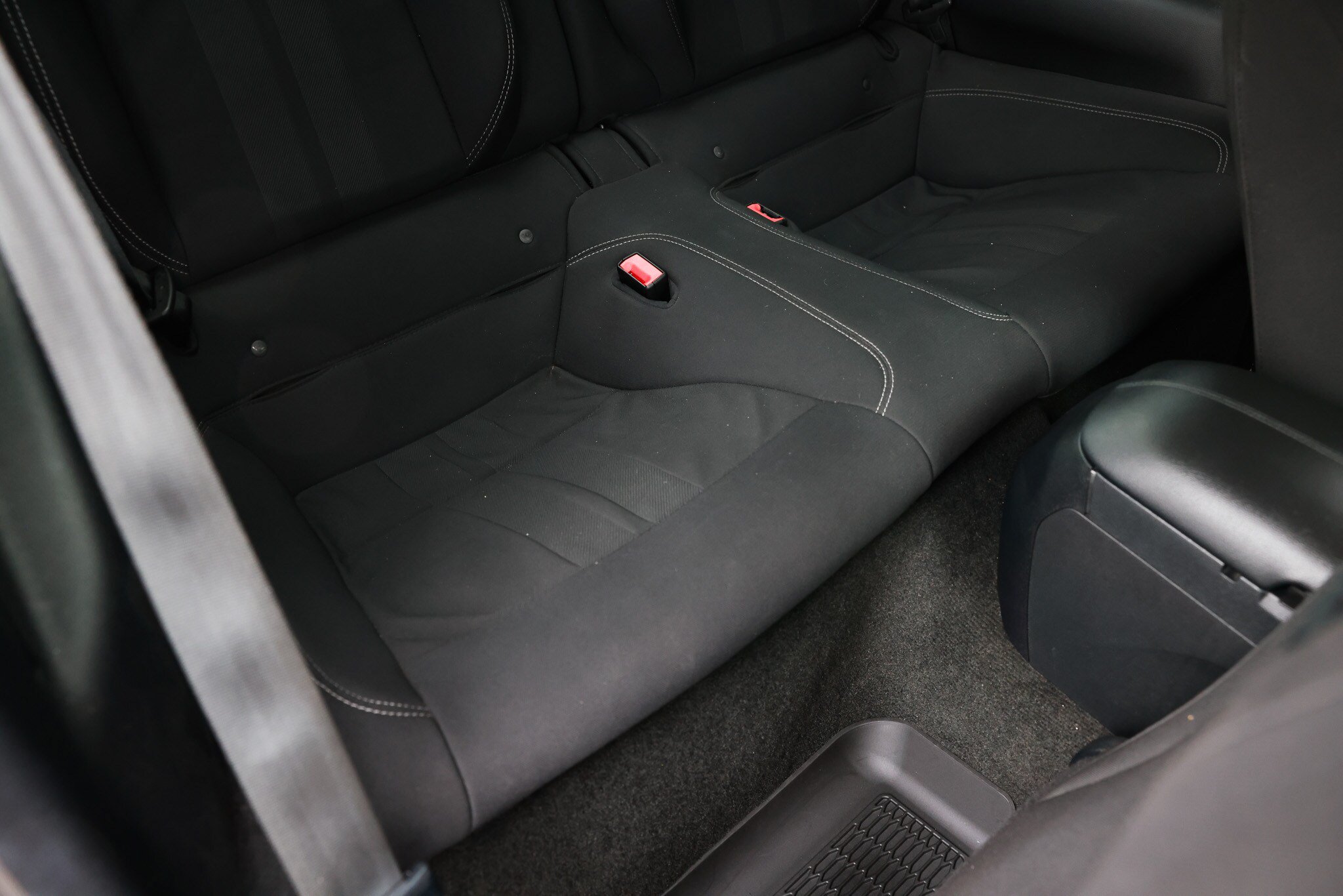 Used 2018 Ford Mustang GT w/ GT Performance Package RWD image 16