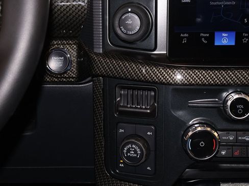 Used 2025 Ford F150 Lariat w/ Equipment Group 502A High image 28