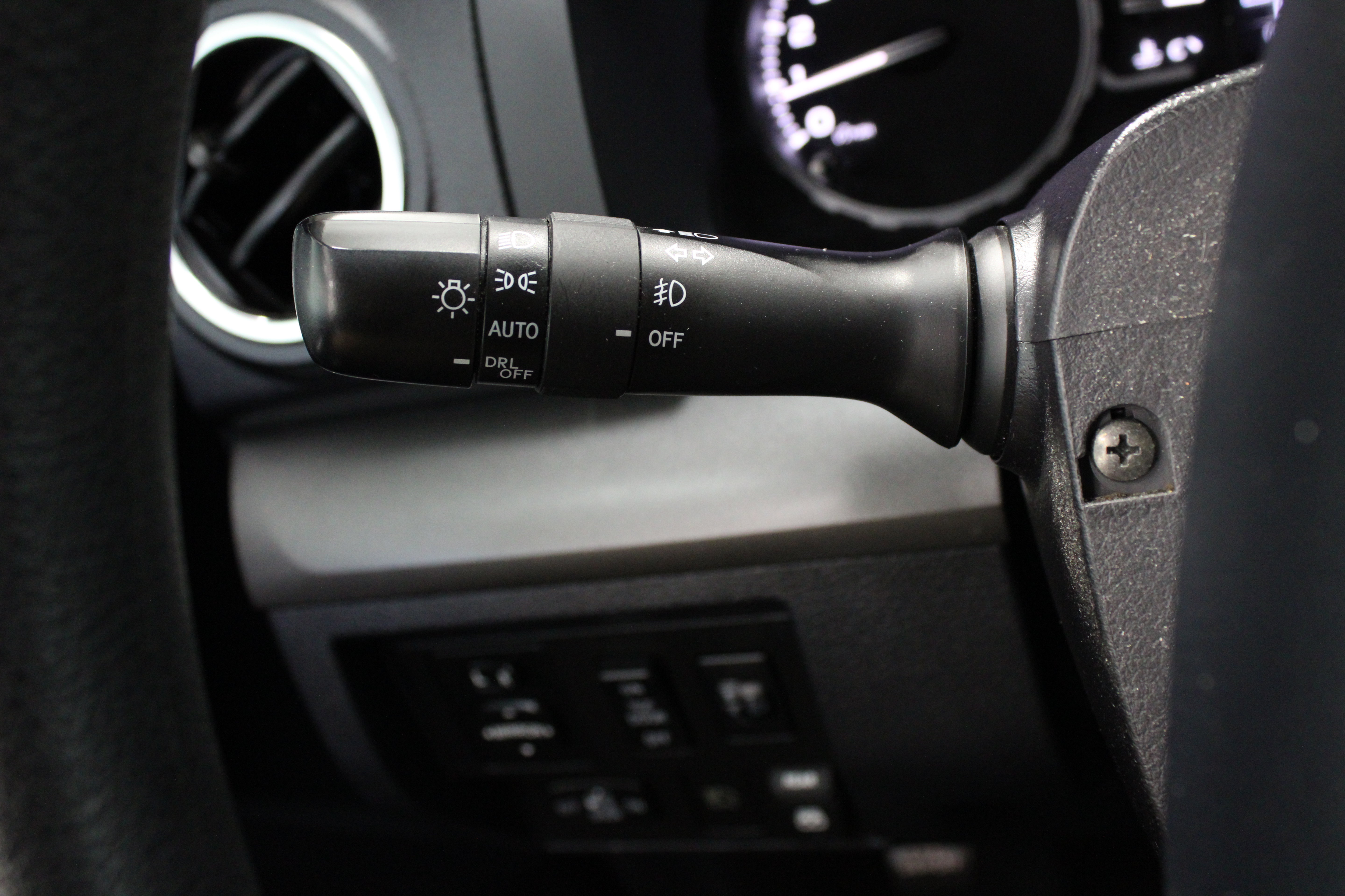 Used 2018 Toyota Tundra SR5 RWD image 24
