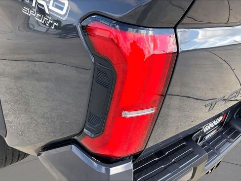 Used 2025 Toyota Tacoma TRD Sport RWD image 26