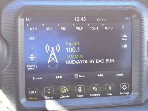 Used 2023 Jeep Wrangler Sport S image 32