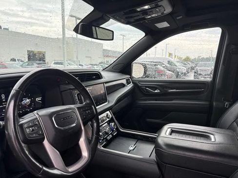 Used 2022 GMC Yukon XL Denali w/ Max Trailering Package AWD/4WD image 15