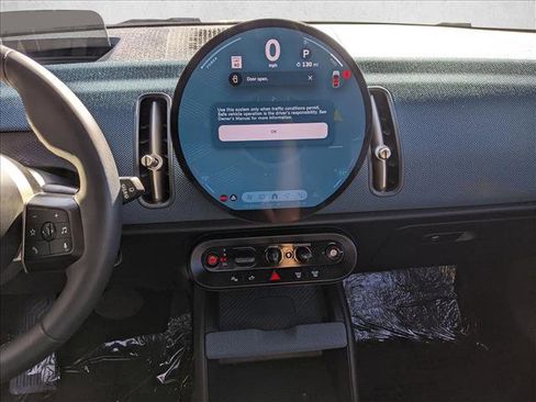 Certified 2025 MINI Cooper Countryman S image 12