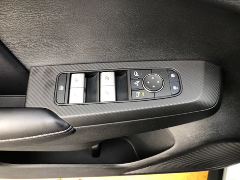 Used 2024 Mitsubishi Outlander SE image 25