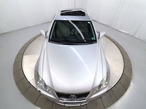 Used 2006 Lexus IS 350 image 46