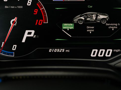 Used 2015 Lamborghini Huracan LP 610-4 image 82