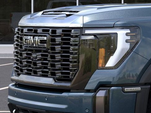 New 2026 GMC Sierra 2500 Denali Ultimate AWD/4WD image 14
