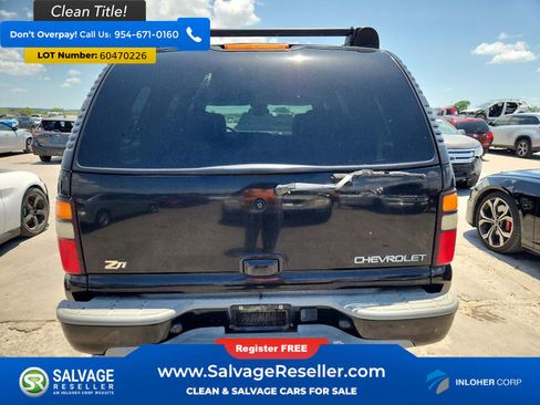 Used 2004 Chevrolet Tahoe Z71 w/ Z71 Preferred Equipment Group AWD/4WD image 8