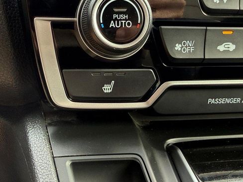 Used 2020 Honda CR-V Touring image 24