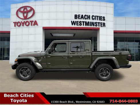 Used 2022 Jeep Gladiator Rubicon w/ LED Lighting Group image 7