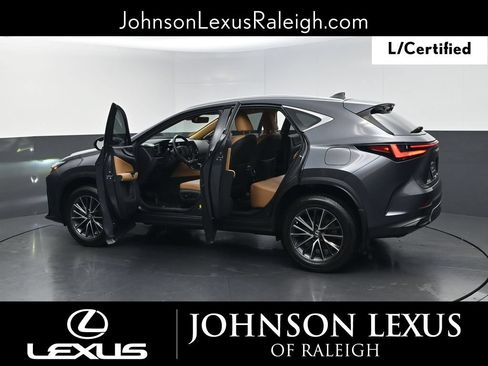 Used 2023 Lexus NX 250 FWD w/ Towing Package (2000 Lbs) image 39