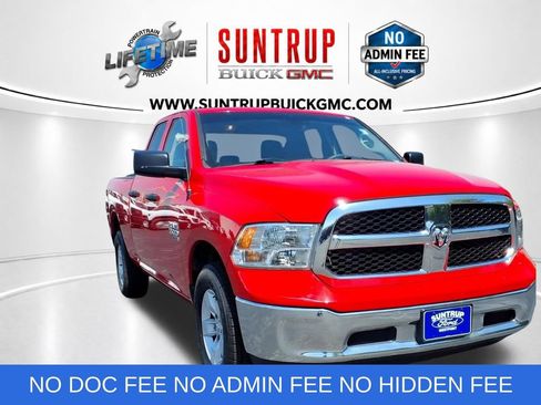 Used 2024 RAM 1500 Classic SLT AWD/4WD image 2