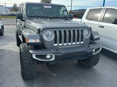 Used 2019 Jeep Wrangler Unlimited Sahara image 1