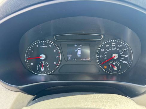 Used 2020 Kia Sorento LX w/ LX I4 Convenience Package FWD image 20