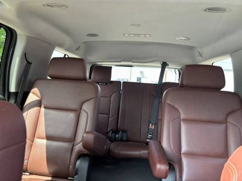 Used 2019 Chevrolet Tahoe Premier w/ Premier Plus Edition AWD/4WD image 24