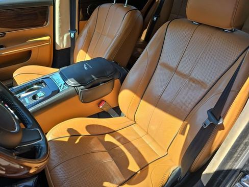 Used 2015 Jaguar XJ L Portfolio RWD image 21