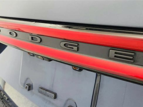 Used 2021 Dodge Durango SXT AWD/4WD image 16