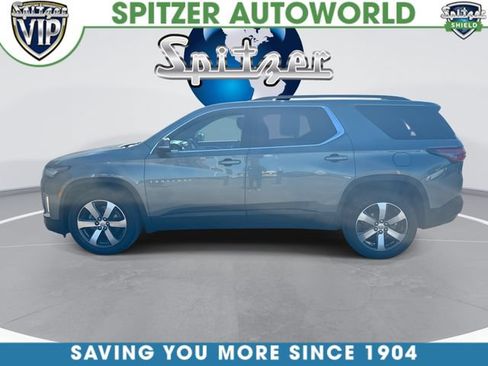 Used 2022 Chevrolet Traverse LT w/ LT Premium Package AWD/4WD image 6
