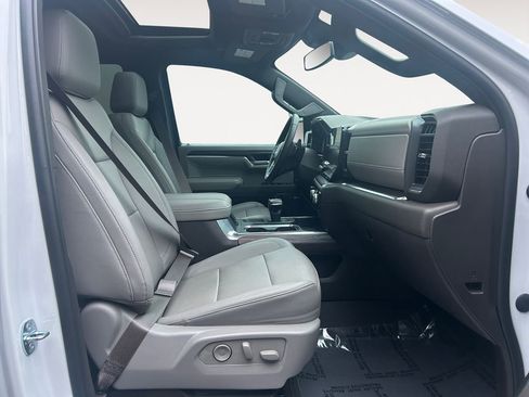 Certified 2023 GMC Sierra 1500 SLT w/ SLT Premium Package image 10