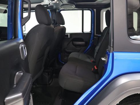 Used 2021 Jeep Wrangler Unlimited Sport AWD/4WD image 31
