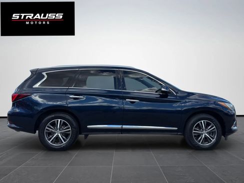 Used 2019 INFINITI QX60 Luxe w/ Essential Package image 5