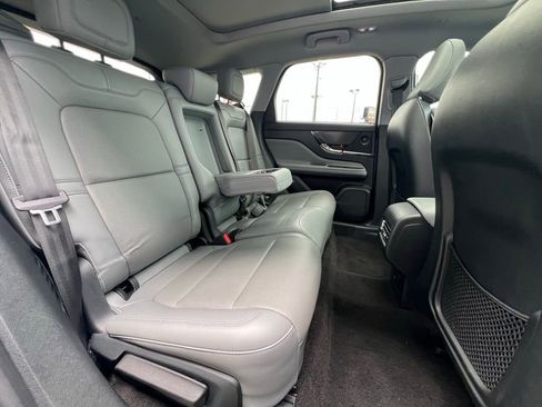 Used 2021 Lincoln Corsair Grand Touring image 27