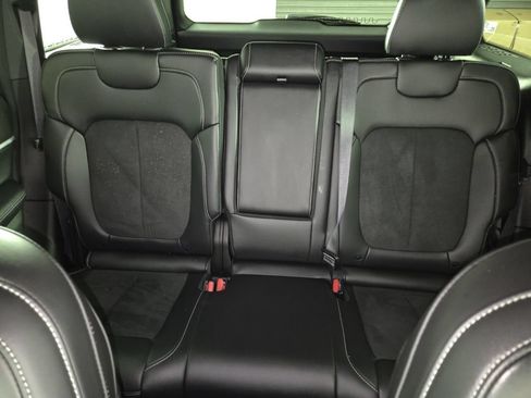 Used 2026 Jeep Grand Cherokee Altitude RWD image 21
