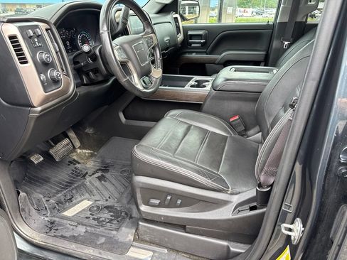 Used 2017 GMC Sierra 1500 Denali w/ Denali Ultimate Package AWD/4WD image 23