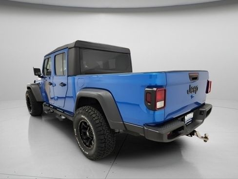 Used 2020 Jeep Gladiator Sport w/ Trailer Tow Package AWD/4WD image 9