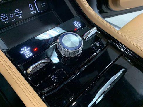 Certified 2022 Jeep Grand Cherokee Summit 4xe AWD/4WD image 29