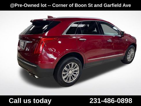 Used 2019 Cadillac XT5 Luxury AWD/4WD image 6