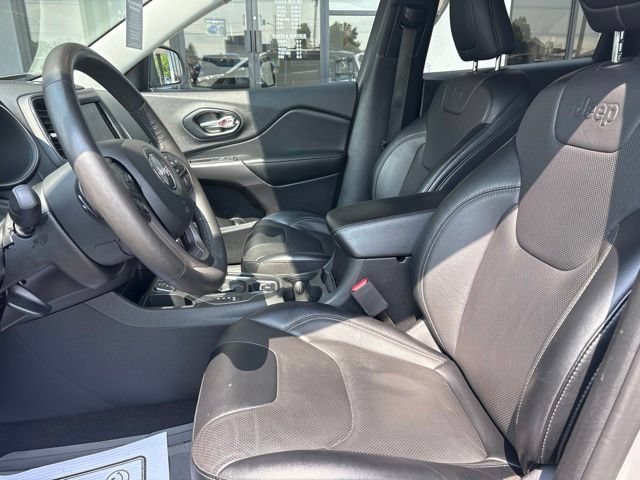 Used 2022 Jeep Cherokee Latitude Lux FWD image 4