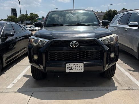 Used 2014 Toyota 4Runner SR5 Premium RWD image 2
