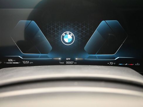 New 2026 BMW X5 sDrive40i image 24