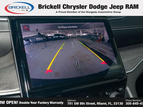 Used 2025 Jeep Grand Cherokee Limited AWD/4WD image 37