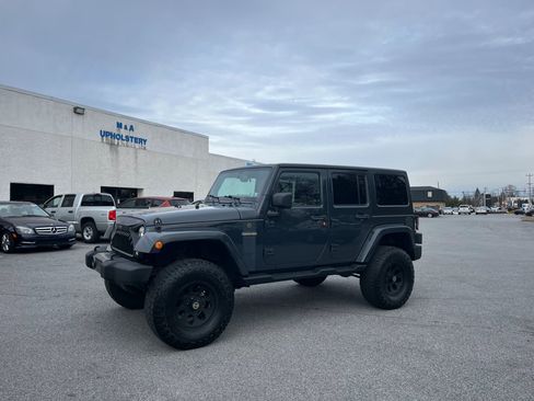 Used 2016 Jeep Wrangler Unlimited Sport image 40